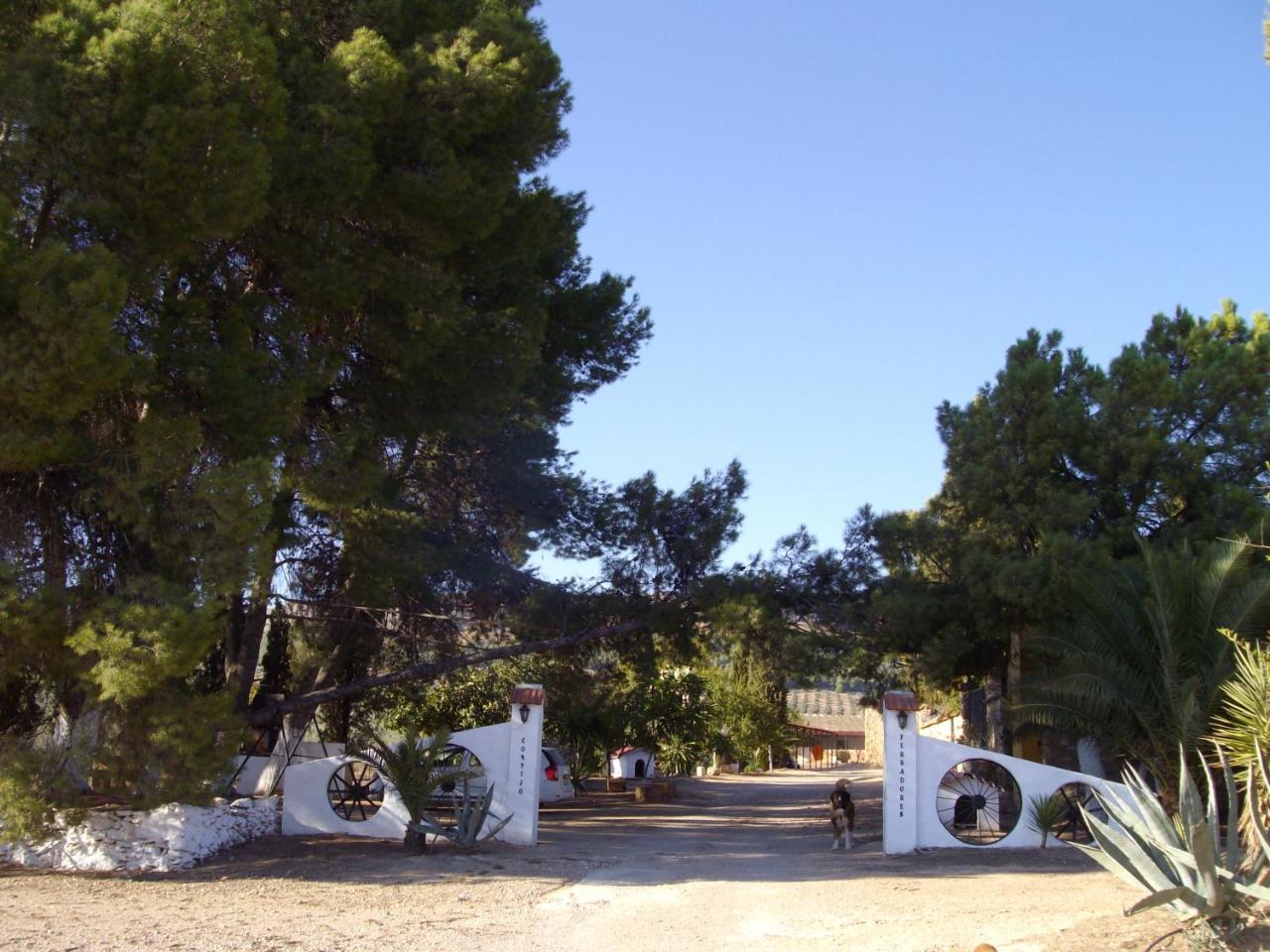 Cortijo Ferradores Humilladero Luaran gambar